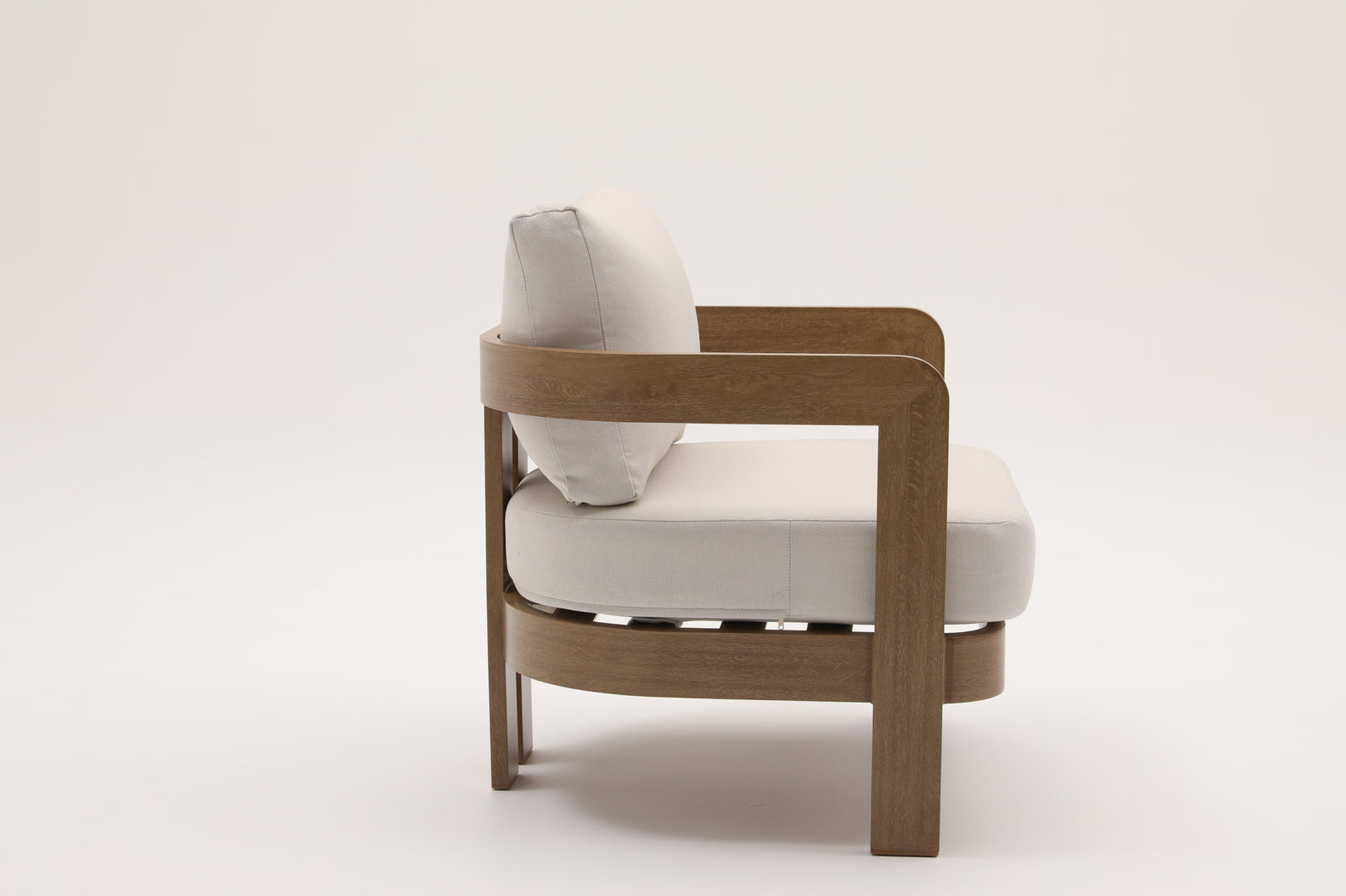 Dala Lounge Chair — Natural Wood