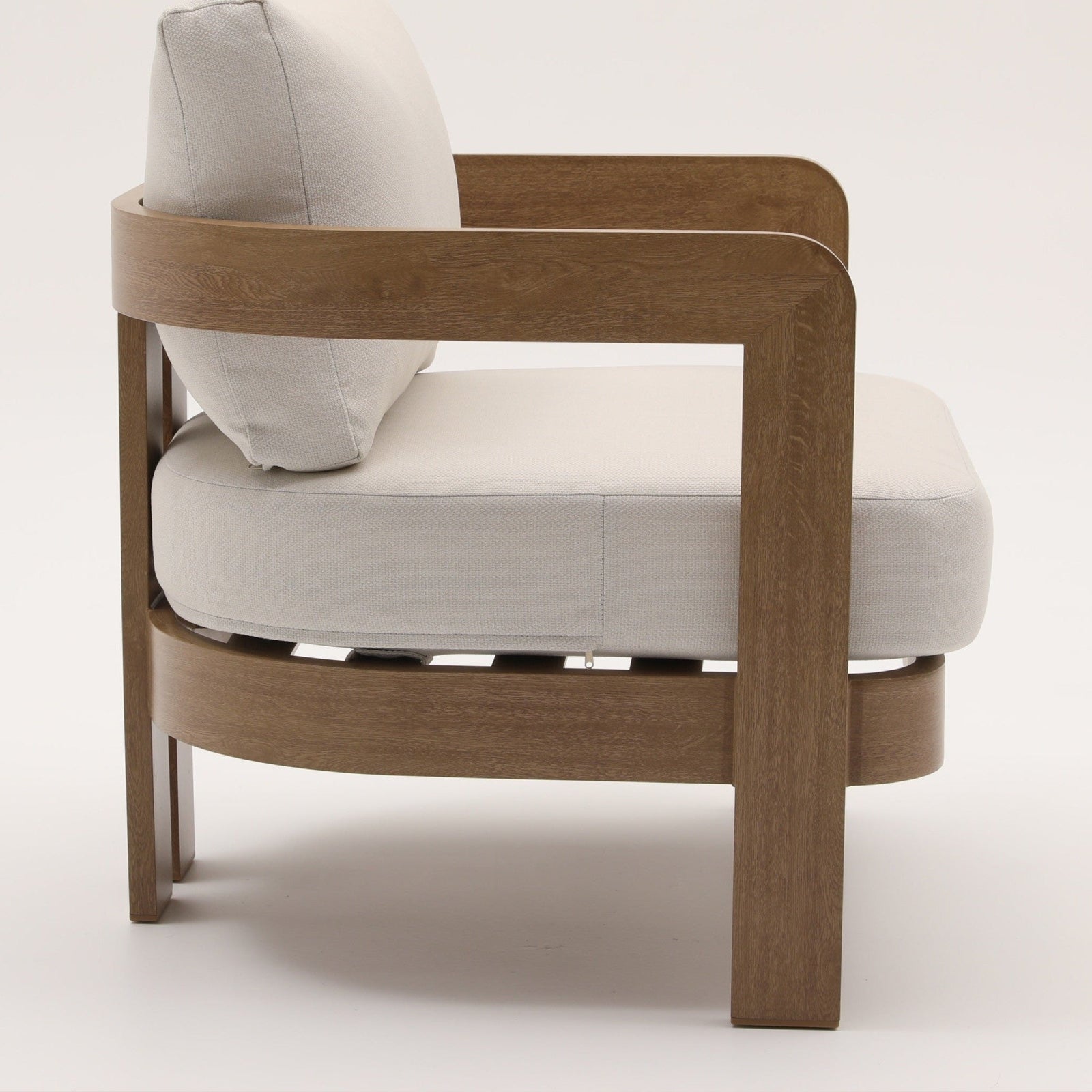 Dala Lounge Chair — Natural Wood