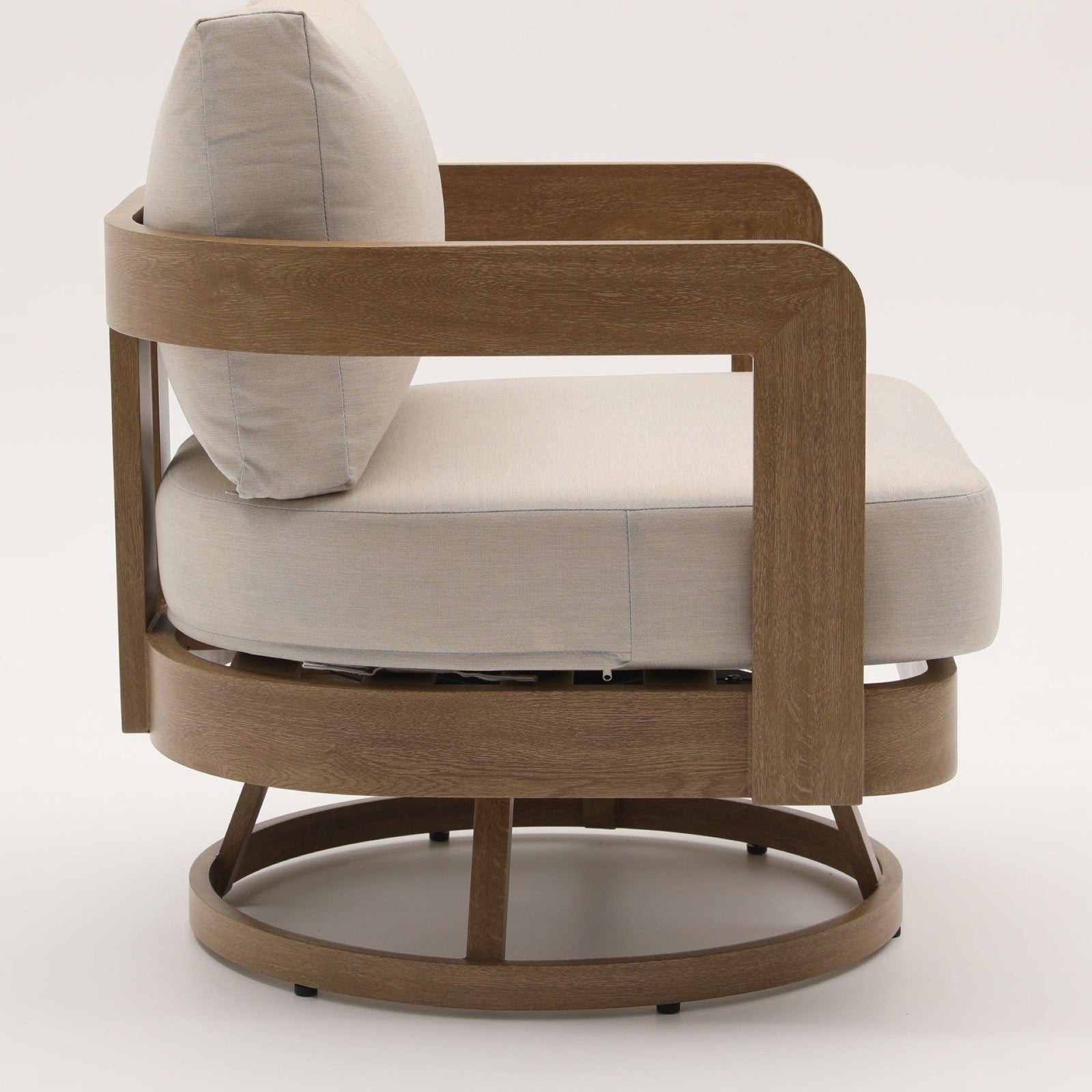 Dala Swivel Lounge Chair — Natural Wood
