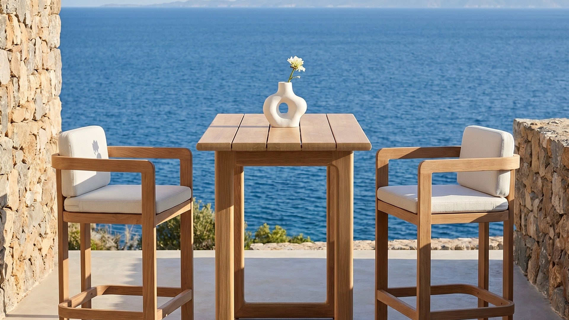 DALA bar table and stools facing the sea · Natural Wood